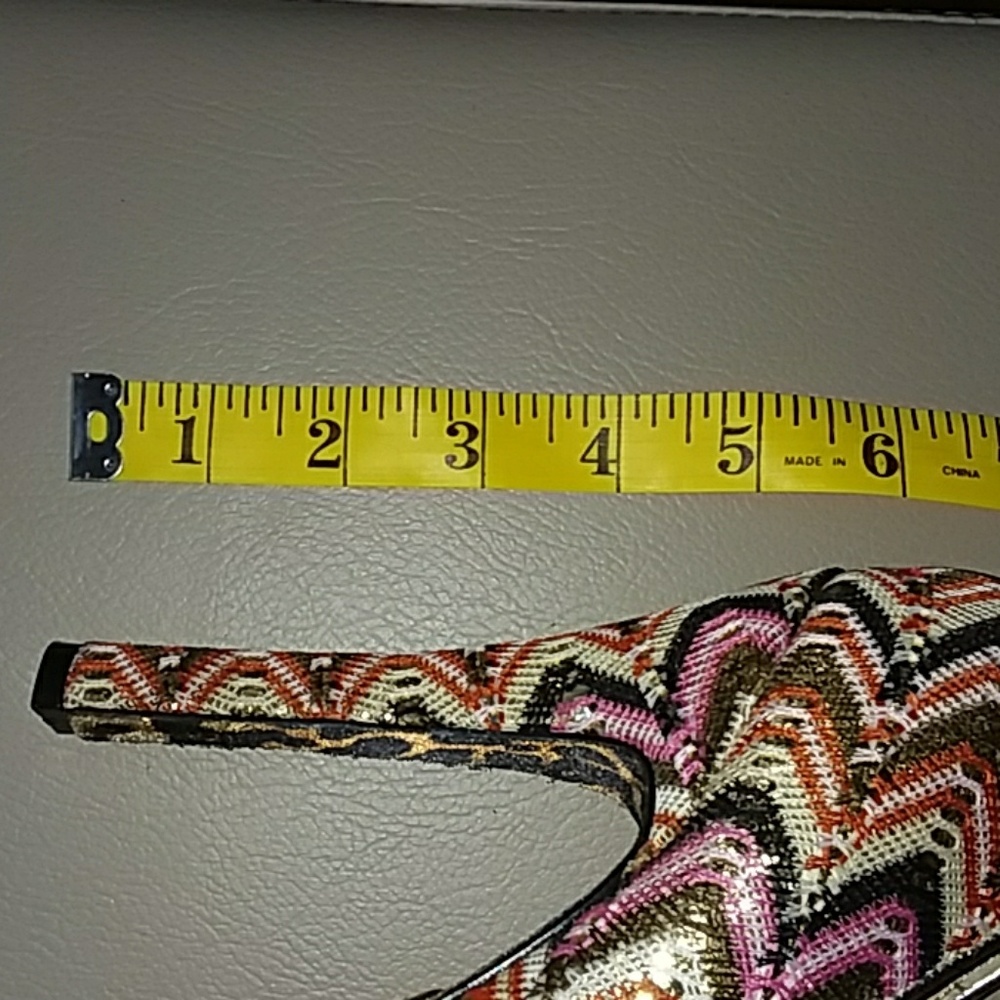 Shoes - Picture 7 of 7